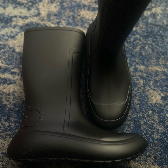 Ferragamo rain boots - Picture 4 of 13